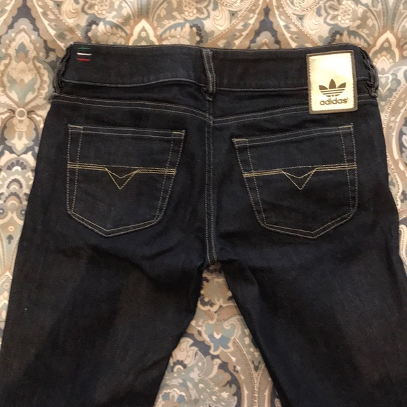 Diesel dark wash boot cut jean! Like new! - Picture 3 of 8